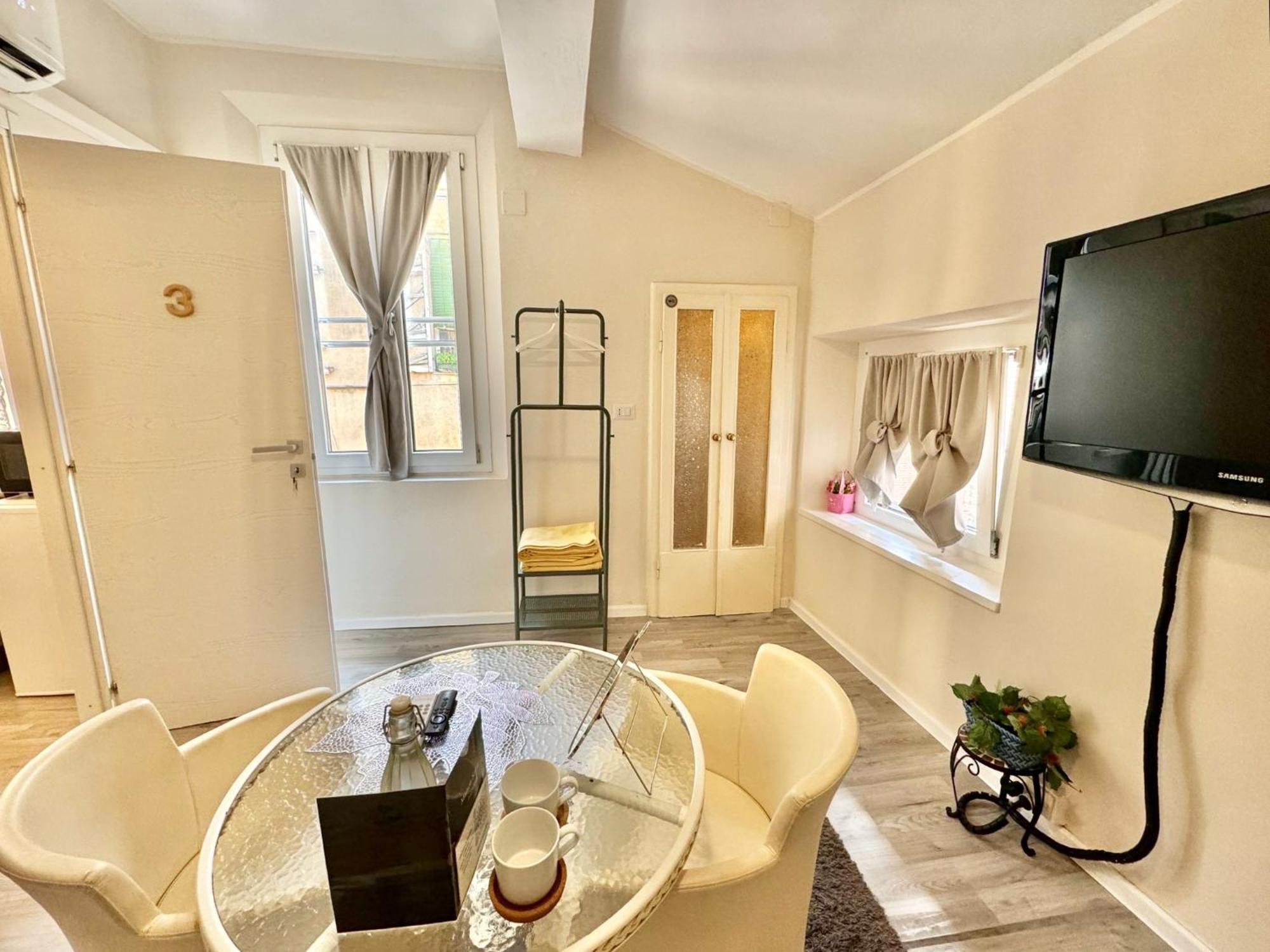 Maison Sarraj Parma Exteriér fotografie